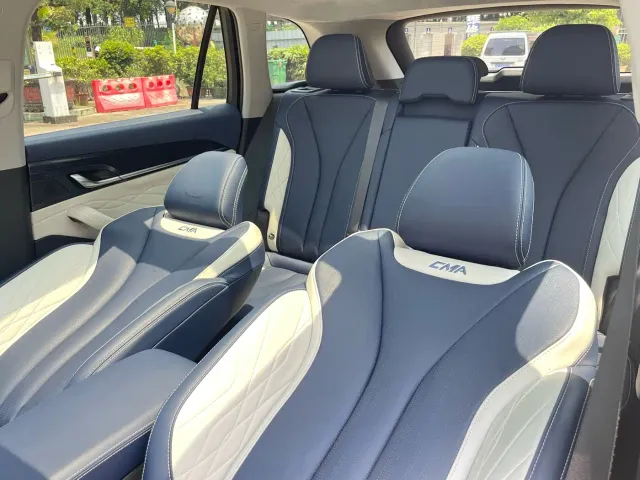 Geely Xingyue L — Фото автомобиля 17