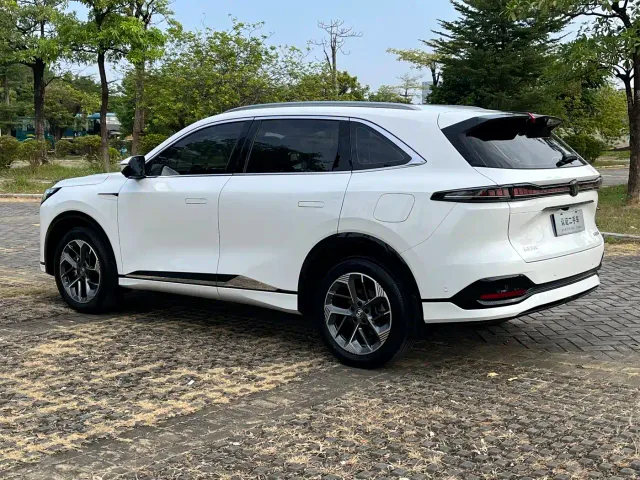 Changan CS75 Plus — Фото автомобиля 4