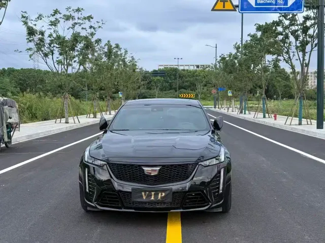 Cadillac CT5 — Фото автомобиля 2