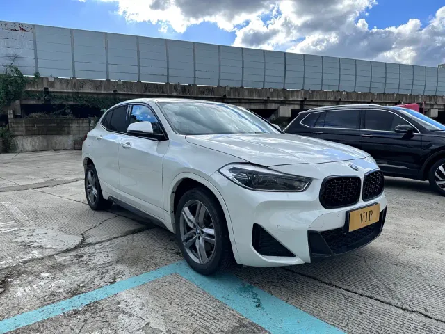 BMW X2 — Фото автомобиля 3