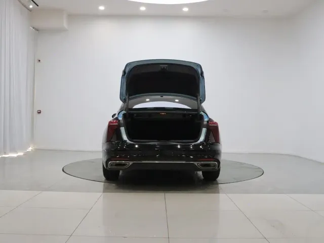 Hongqi H5 — Фото автомобиля 9