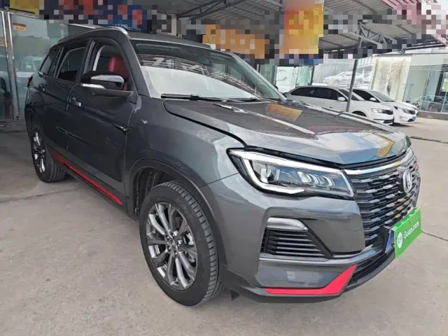 Changan CS75 — Фото автомобиля 3