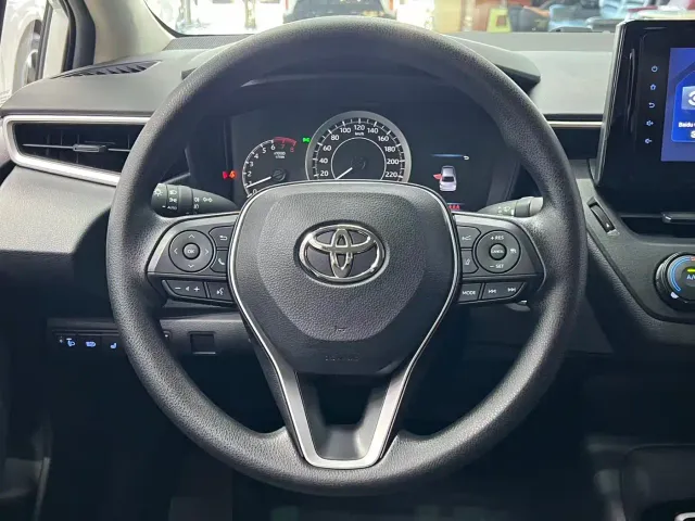 Toyota Corolla — Фото автомобиля 9