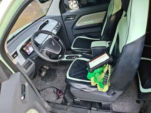 Wuling Hongguang Mini EV — Фото автомобиля 14