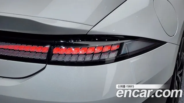 Hyundai Ioniq6 — Фото автомобиля 21