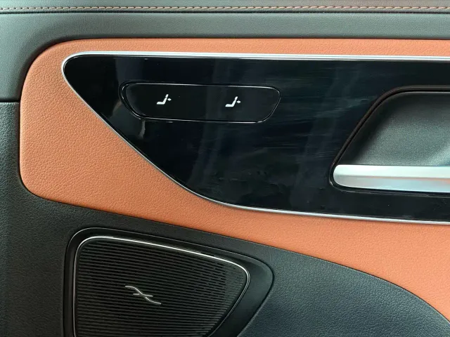 Mercedes-Benz C-Class — Фото автомобиля 12
