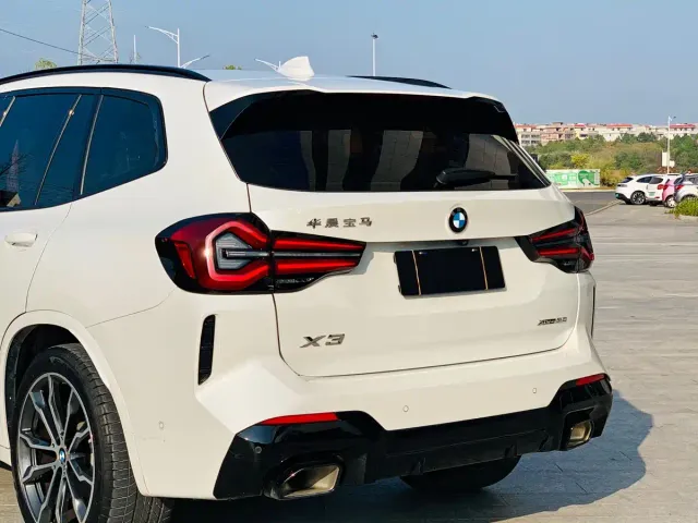 BMW X3 — Фото автомобиля 10