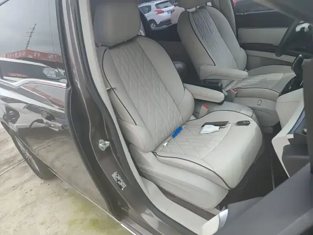 Buick Buick GL8 2023 Model Land Business Class Smart — Фото автомобиля 24