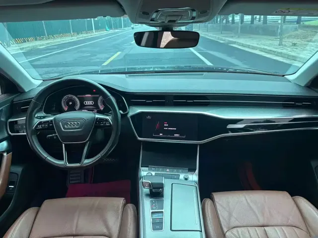 Audi Audi A6L 2023 40 TFSI Luxury Elegance — Фото автомобиля 9