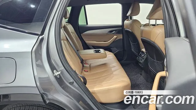 Renault-KoreaSamsung Grand Koleos Grand Koleos — Фото автомобиля 17