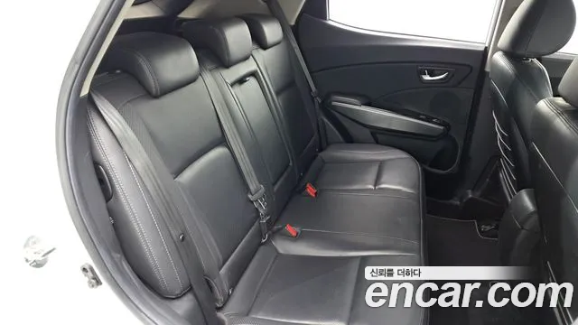 KG_Mobility_Ssangyong TIBOLI Very New Tivoli Бензин 1.5 2WD — Фото автомобиля 12