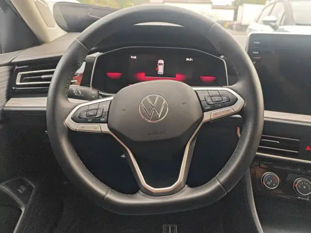 Volkswagen Sagitar — Фото автомобиля 13
