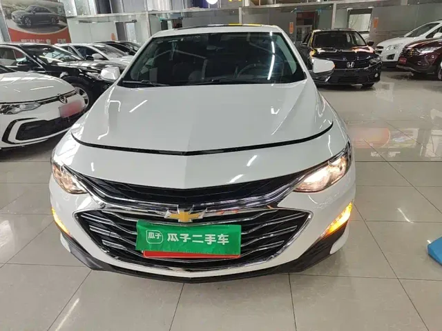 Chevrolet Malibu XL — Фото автомобиля 2