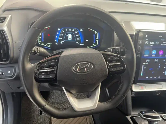 Hyundai ix35 — Фото автомобиля 3