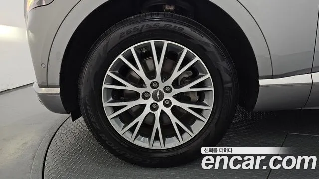 Genesis GV80 2.5T Бензин AWD — Фото автомобиля 4