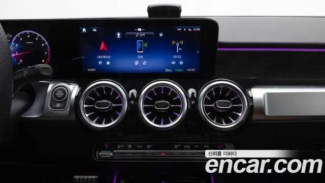 Mercedes-Benz GLB-Class — Фото автомобиля 15