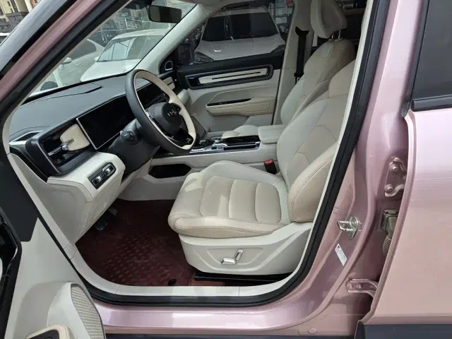 Geely ICON — Фото автомобиля 7