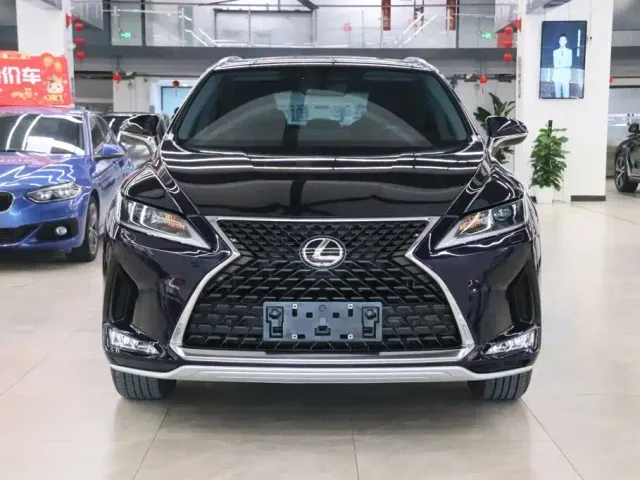 Lexus RX — Фото автомобиля 2