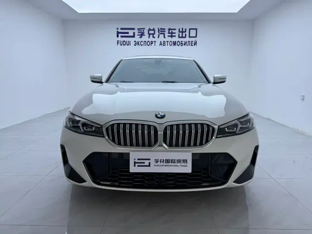 BMW 3 Series — Фото автомобиля 2