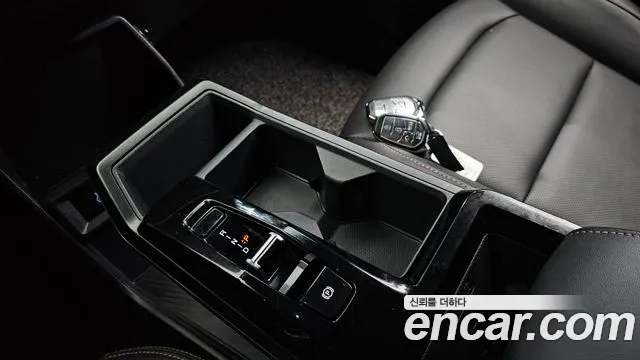 KG_Mobility_Ssangyong Torres Новый Torres Бензин 1.5 4WD — Фото автомобиля 9