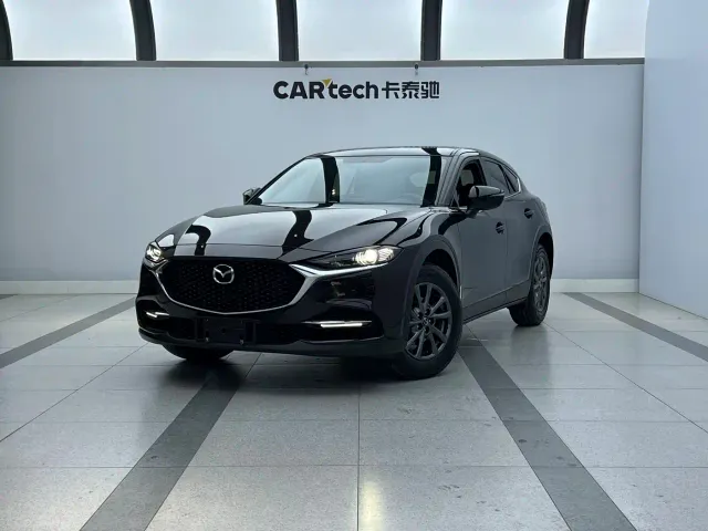Фотография автомобиля — Mazda CX-4