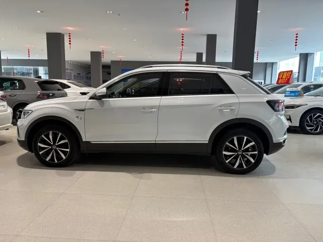 Volkswagen Volkswagen T-ROC 2024 280TSI DSG 2WD Time Edition — Фото автомобиля 4