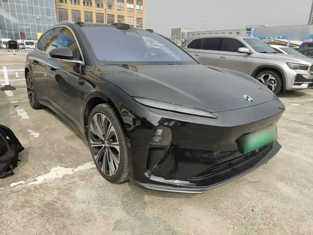 Nio ET5 Touring — Фото автомобиля 3