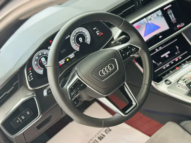 Audi A6L — Фото автомобиля 10