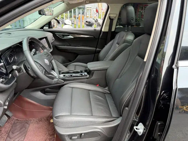 Buick Envision Plus — Фото автомобиля 8