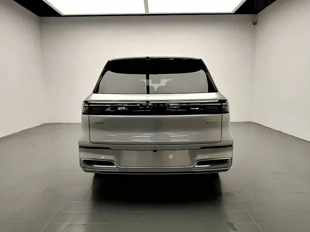 Geely Galaxy M9 — Фото автомобиля 6