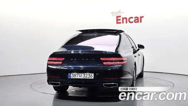 Genesis G80 Бензин 2.5 турбо AWD — Фото автомобиля 3