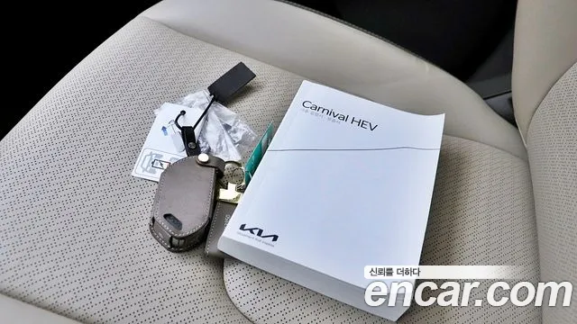 Kia Carnival 4th Gen — Фото автомобиля 8