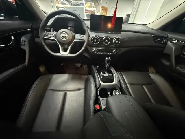 Nissan X-Trail — Фото автомобиля 12