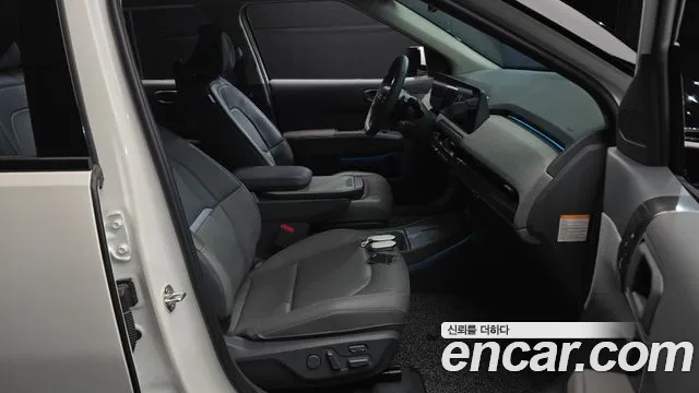 Kia EV3 — Фото автомобиля 16