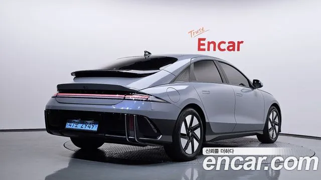 Hyundai Ioniq 6 — Фото автомобиля 2