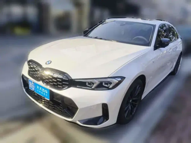 Фотография автомобиля — BMW 3 Series