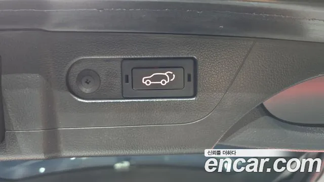KG_Mobility_Ssangyong Rexton — Фото автомобиля 16