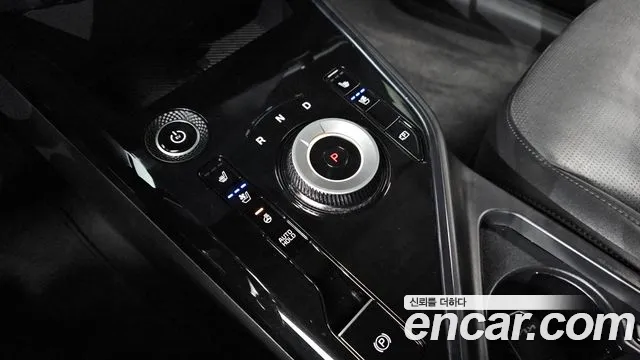 Kia Niro Niro (New) — Фото автомобиля 12