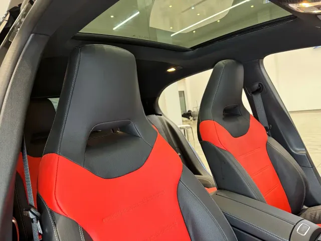 Mercedes-Benz A-Class AMG — Фото автомобиля 11