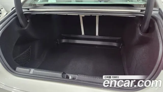 Mercedes-Benz EQE V295 — Фото автомобиля 19