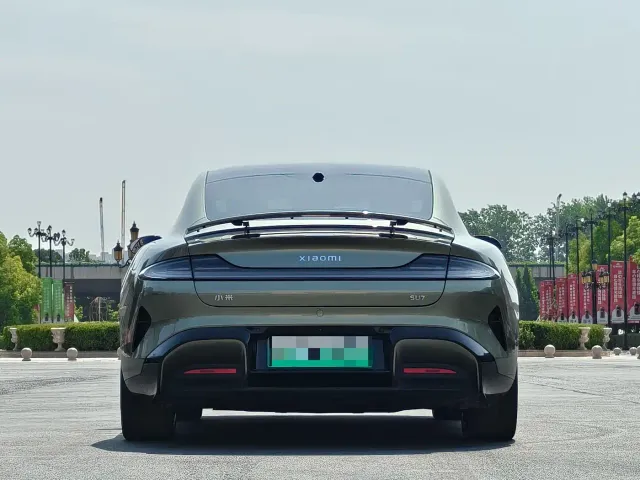 Xiaomi SU7 — Фото автомобиля 5