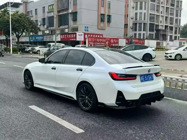 BMW 3 Series — Фото автомобиля 8