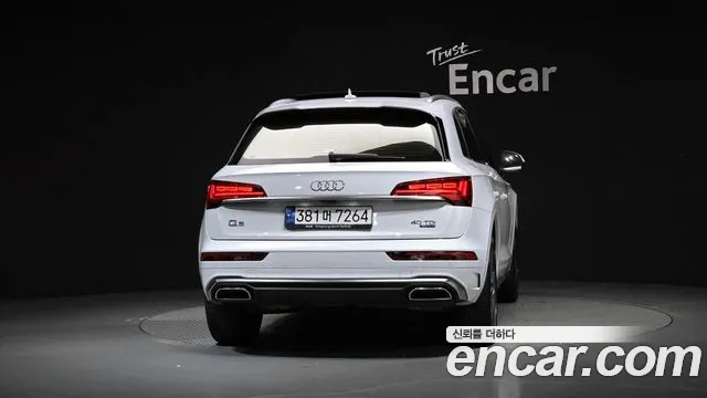 Audi Q5 FY — Фото автомобиля 4