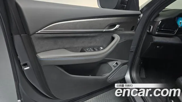 Renault-KoreaSamsung Grand Koleos Grand Koleos 2.0 Esprit Alpine 2WD — Фото автомобиля 24