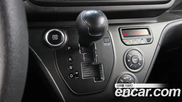 Kia RAY Новый Kia Ray Фургон — Фото автомобиля 8