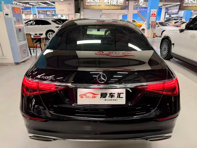Mercedes-Benz S-Class — Фото автомобиля 15