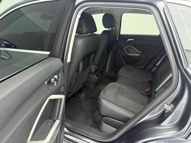 Audi Q3 — Фото автомобиля 18