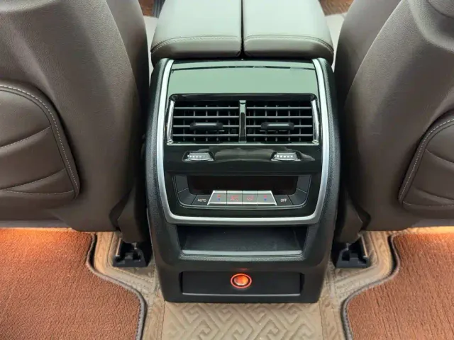 BMW X5 — Фото автомобиля 14