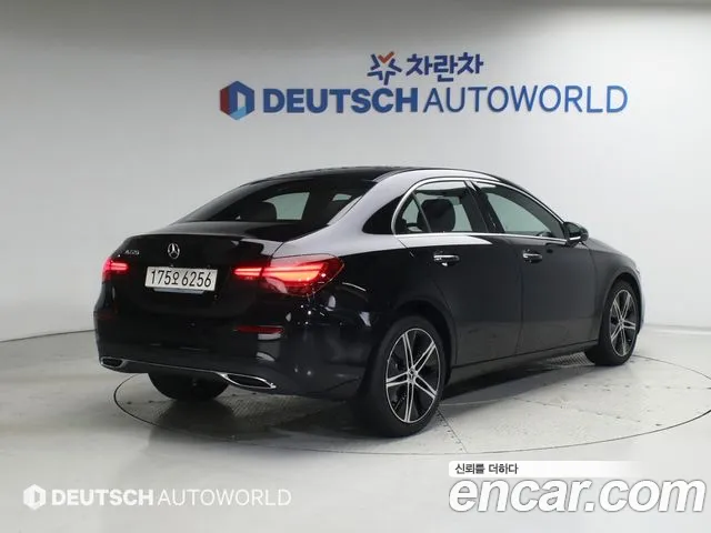 Mercedes-Benz A-Class — Фото автомобиля 2