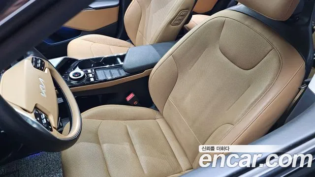 Kia EV6 — Фото автомобиля 28